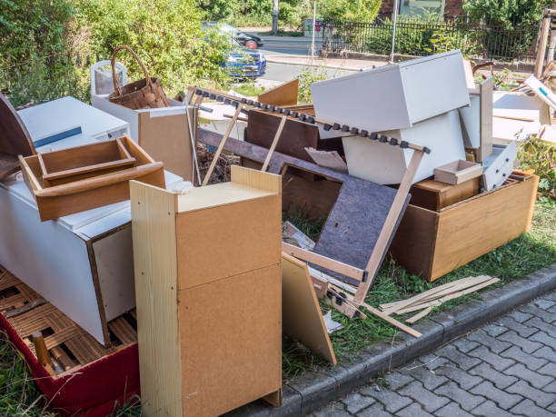 Best Yard Cleanup Services  in Alba, NY